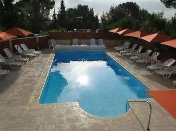 Hotel Et Studios Les Amandiers Saint-Raphael