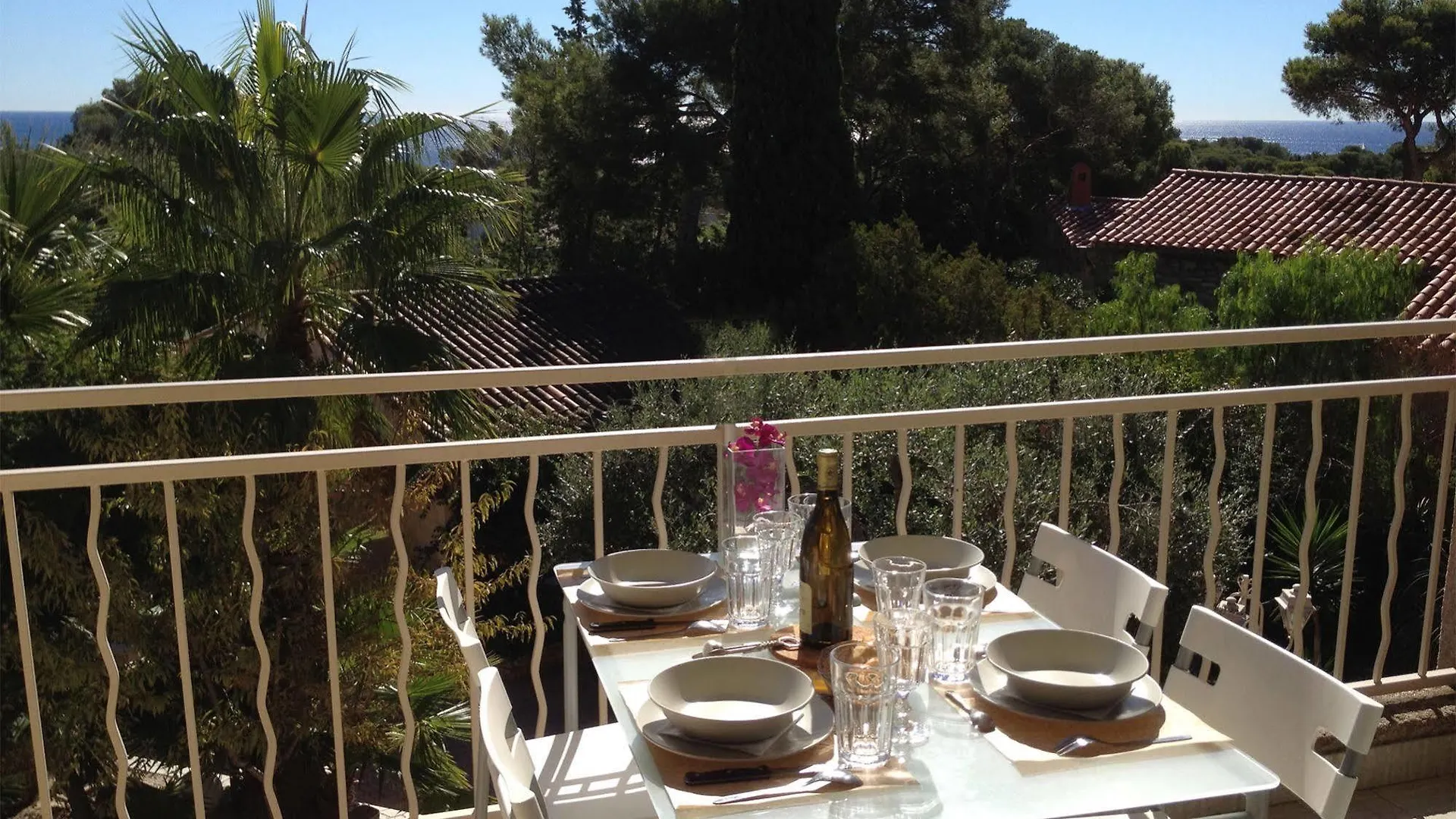 Hotel Et Studios Les Amandiers Saint-Raphael